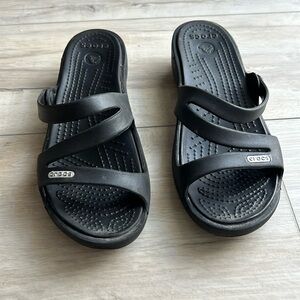 Crocs 6 black slide
